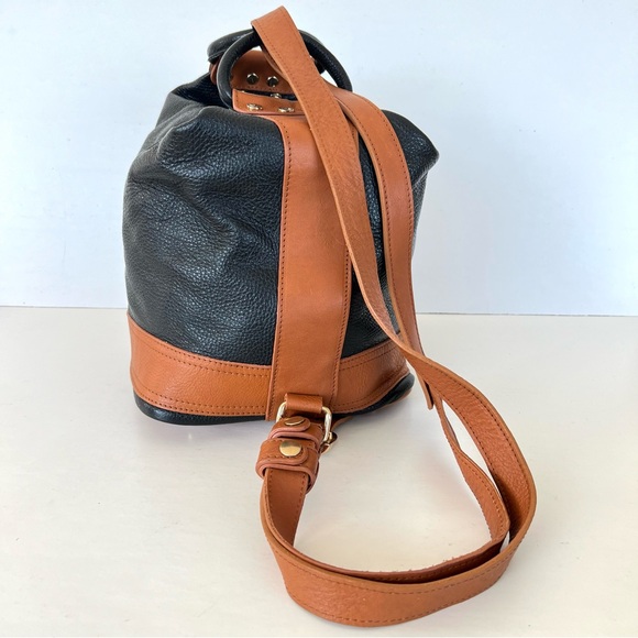 VALENTINA Carrano Black Tan Pebbled Leather Convertible Shoulder Sling Backpack - Picture 7 of 16